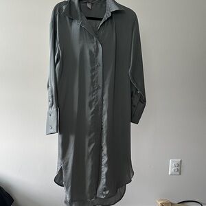 H&M Elegant Gray Long Sleeve Dress